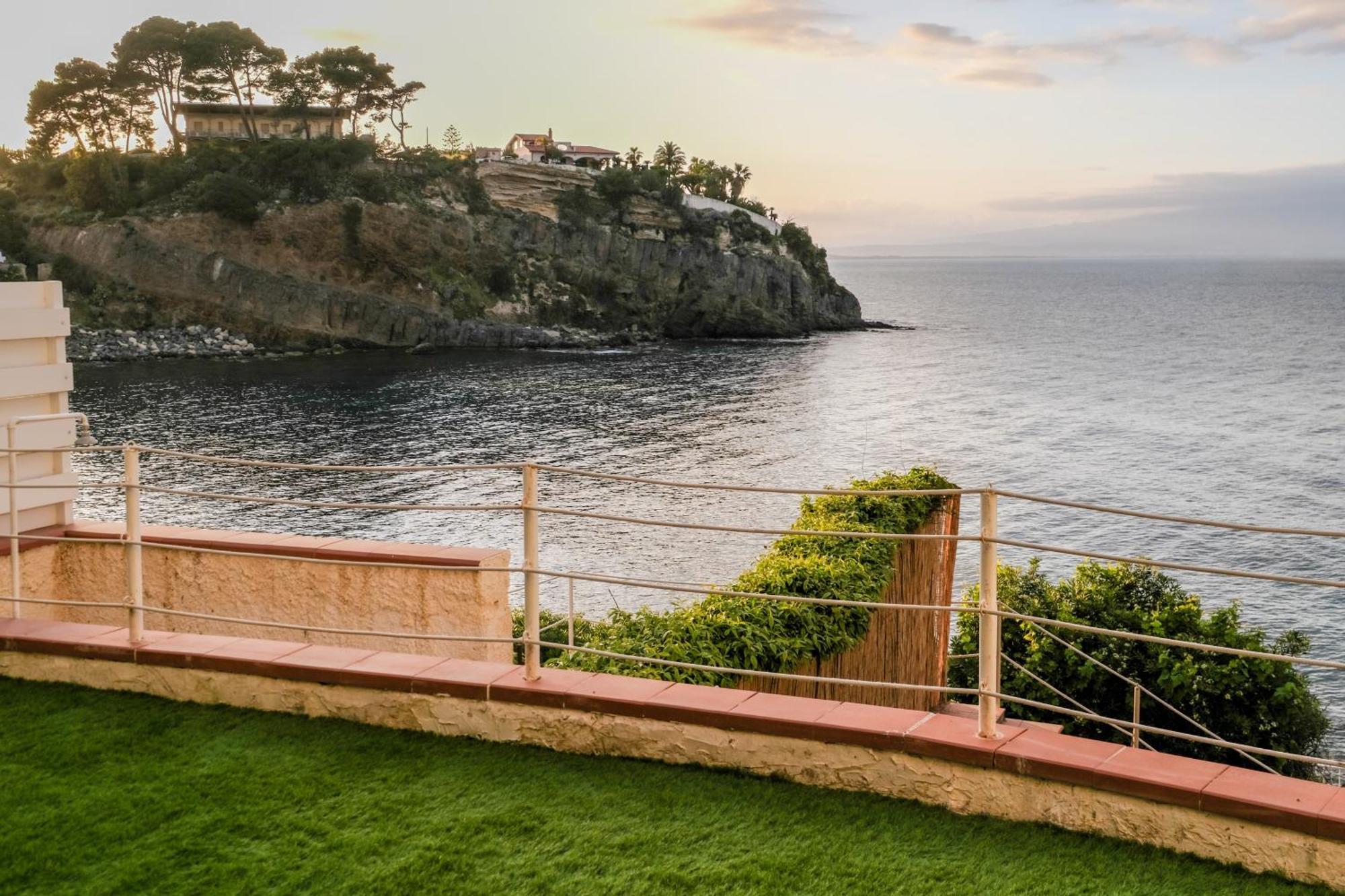 Villa La Vista - Baia Del Gambero Аугуста Экстерьер фото